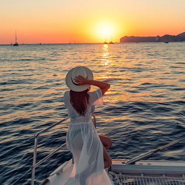 Sunset cruise yacht charter Bali