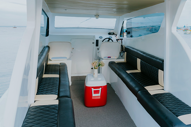 Newborn gallery – yacht charter Bali