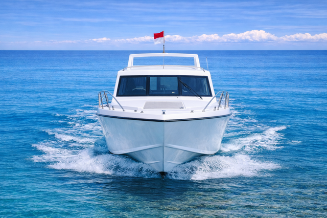 Newborn gallery – yacht charter Bali