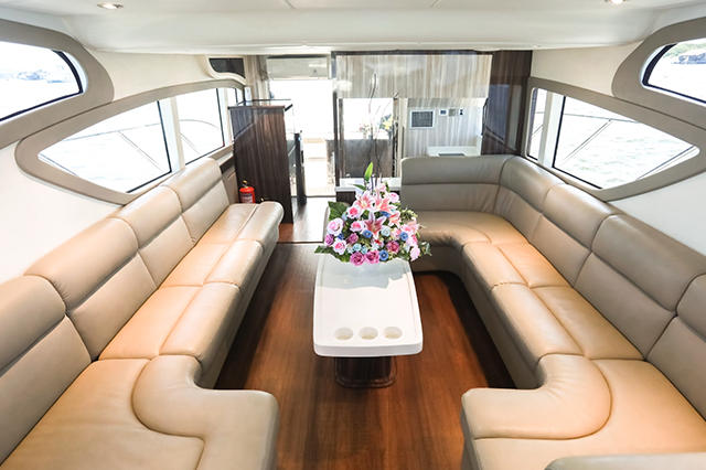 Luxury Oscar 09 gallery – yacht charter Bali